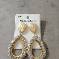 orecchini pendenti oversize 