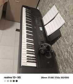 Pianoforte digitale  DGX 670 NERO Completa