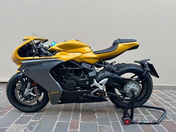 MV AGUSTA Superveloce 800 nuova