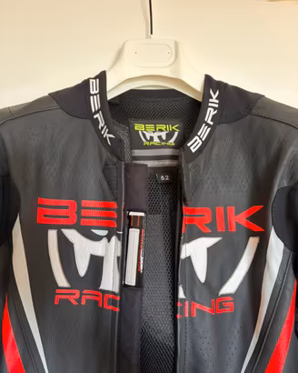Tuta intera in pelle da moto