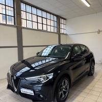 Alfa Romeo Stelvio 2.2 Turbodiesel 150 CV AT8 RWD 