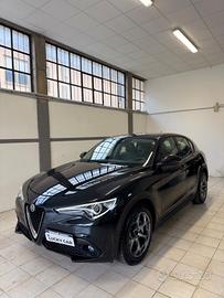 Alfa Romeo Stelvio 2.2 Turbodiesel 150 CV AT8 RWD 