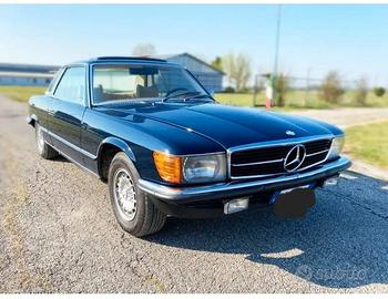 Mercedes SLC 350, anno 1972, colore blu