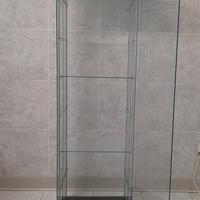 Vetrina ikea detolf 