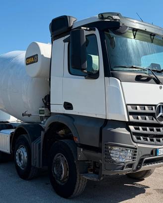 MERCEDES AROCS 4145 con betoniera CIFA