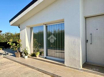 PORZIONE DI BIFAMILIARE A BOTRICELLO