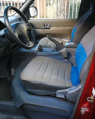 nissan serena 1600 benzina metano
