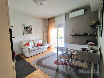 Trento città, bilocale con balcone