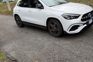 MERCEDES GLA 200 D  AMG 150 CV AUTOMATIC