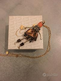 Collana lunga bambolina