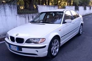 BMW 325i