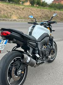 Yamaha FZ8