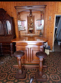 Mobile bar con 2 sgabelli