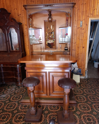 Mobile bar con 2 sgabelli