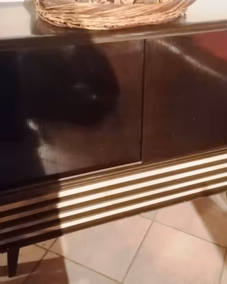 Mobile radio giradischi vintage Braun anni 60