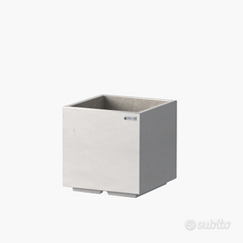 FIORIERA CUBO IN CEMENTO