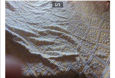 Copriletto/tappetto sardo