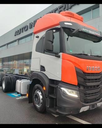 IVECO S-WAY AT 480CV TELAIO 3ASSI U90673