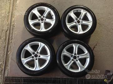 Gomme e cerchi Audi 17