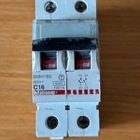 Interruttore magnetotermico BTICINO