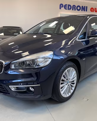 BMW 216 d Active Tourer Luxury 116 CV 6M Neopatent