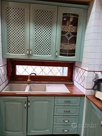 Cucina modulare in legno (anta e cassa)