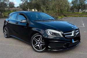 Mercedes Benz Classe A180 Amg Premium