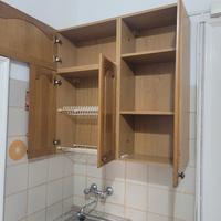 lavello, mobiletto piatti e tavolo allungabile