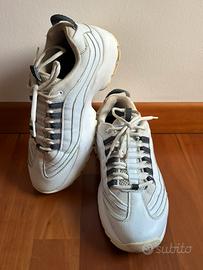 Scarpe da ginnastica bianche numero 41
