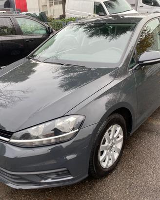 Volkswagen Golf 1.6 TDI 90 CV 5p. Trendline BlueMo