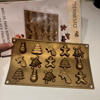 Stampi per cioccolatini natalizi