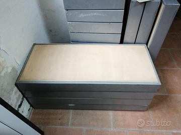 ripiani in metallo ed in legno per pareti dogate