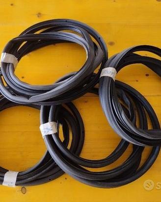 Guarnizioni porte originali AUDI A6 4F