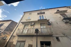 S/indipendente ristrutturata 150 mq-vitulazio