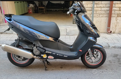Aprilia Leonardo 150