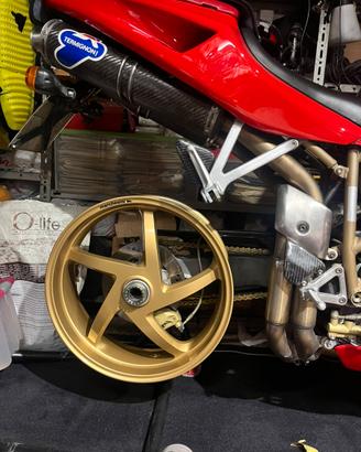 Cerchio posteriore Ducati