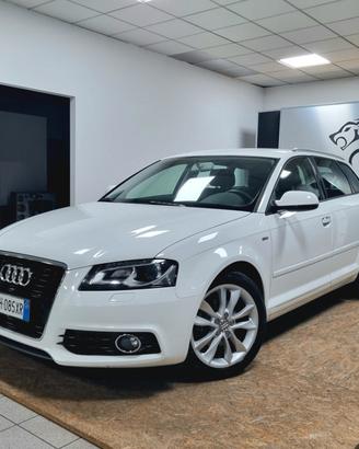 AUDI A3 1.6 TDI 105 CV S tronic AMBITION