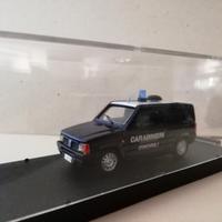 Modellino fiat panda van carabinieri