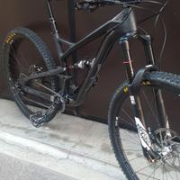 All mountain Enduro YT Jeffsy CF full carbon 29 M