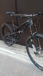 All mountain Enduro YT Jeffsy CF full carbon 29 M