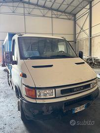Iveco Daily con cassone ribaltabile