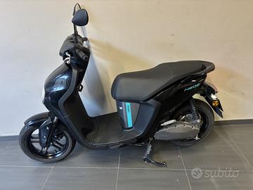 Yamaha Neo's Easy