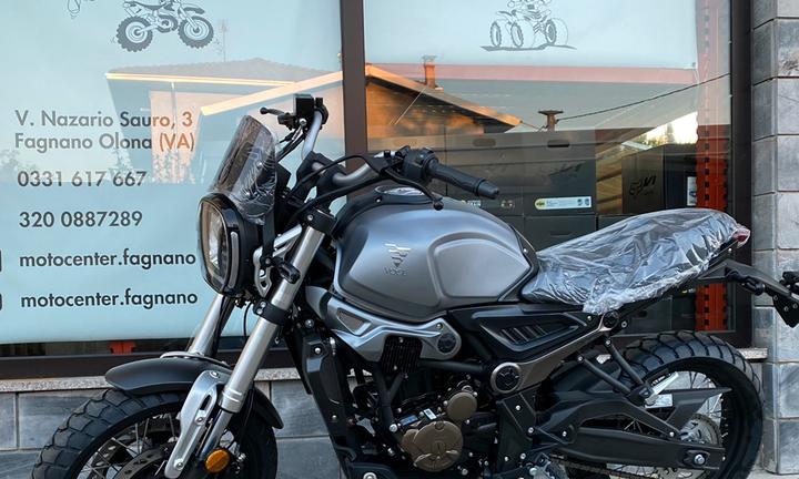 VOGE Trofeo 300 ACX Scrambler E5