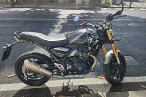 Moto triumph