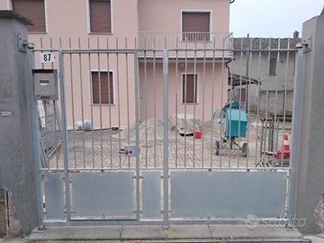 cancello in ferro zincato