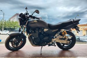 Yamaha XJR1300 SOLO 4600KM!
