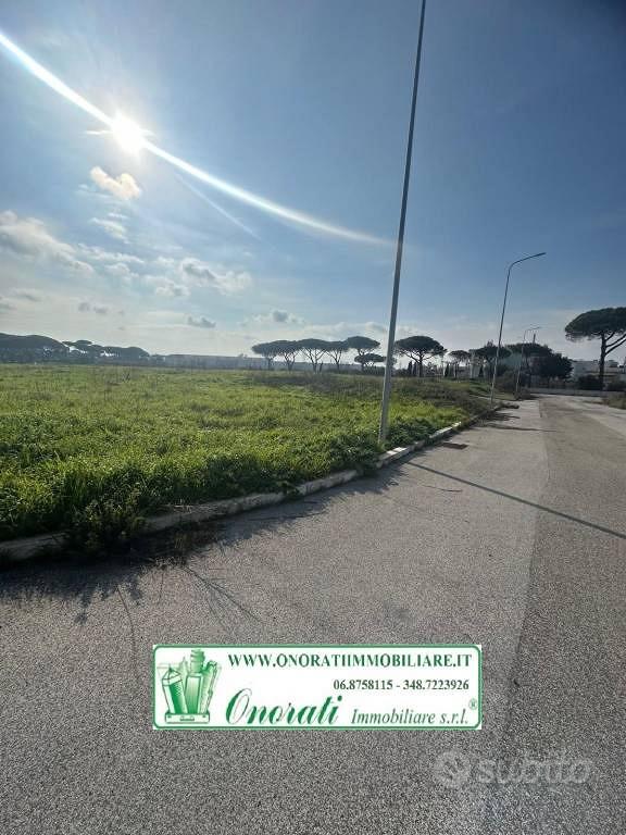 Terreno di 15000 m² a Roma - Vista 4