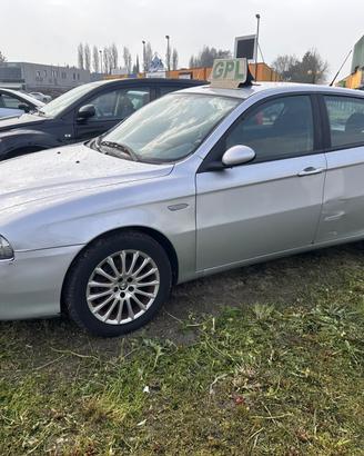 Alfa Romeo 147 1.6 16V TS (105) 5 porte Progressio