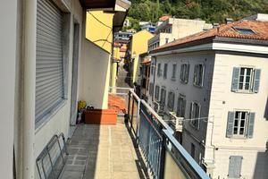 Bilocale Como via Monti