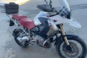 MOTO BMW GS 1200 COME NUOVA!!!